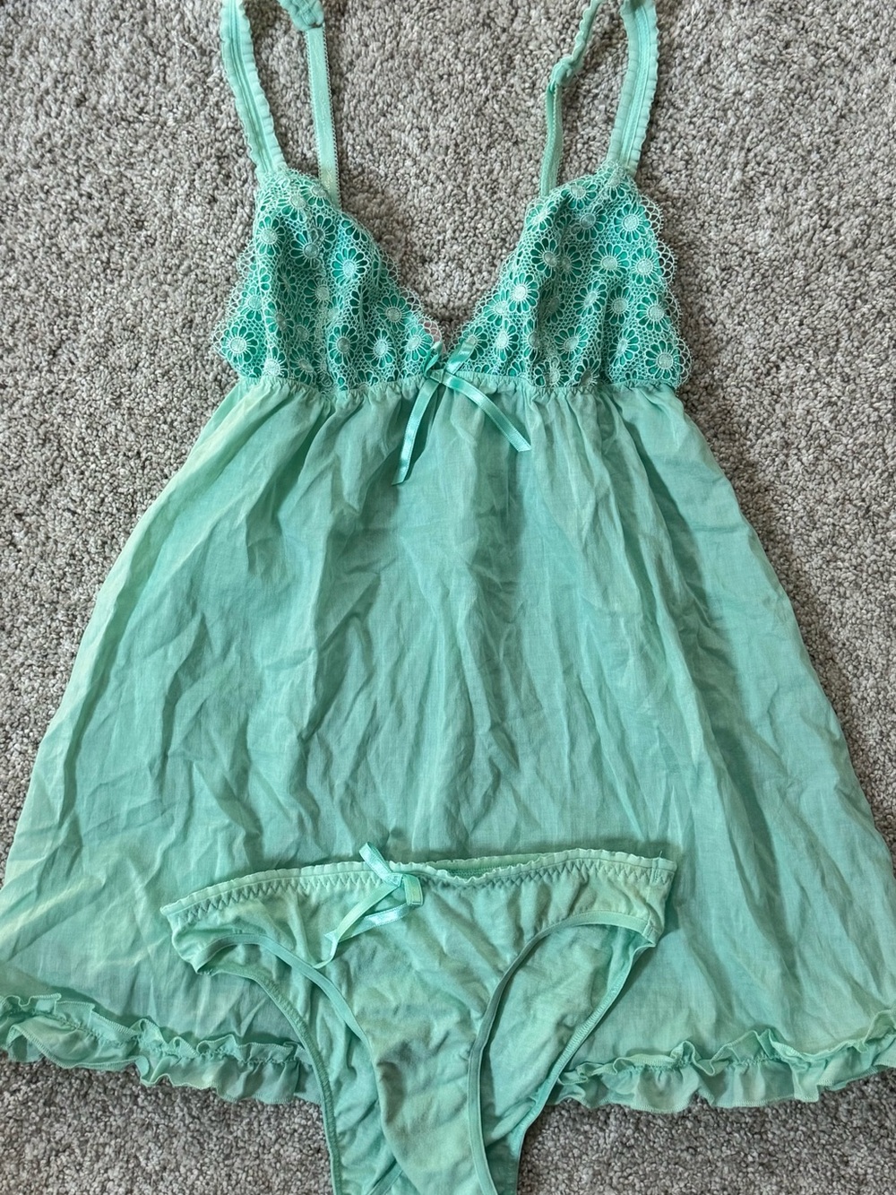 Victoria's Secret Mint Green Lace-Top Babydoll Chemise with Matching Panty